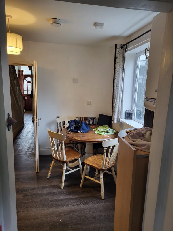 Room in spacious Sneinton Home *Bills Included* - student accommodation in Sneinton - img_4