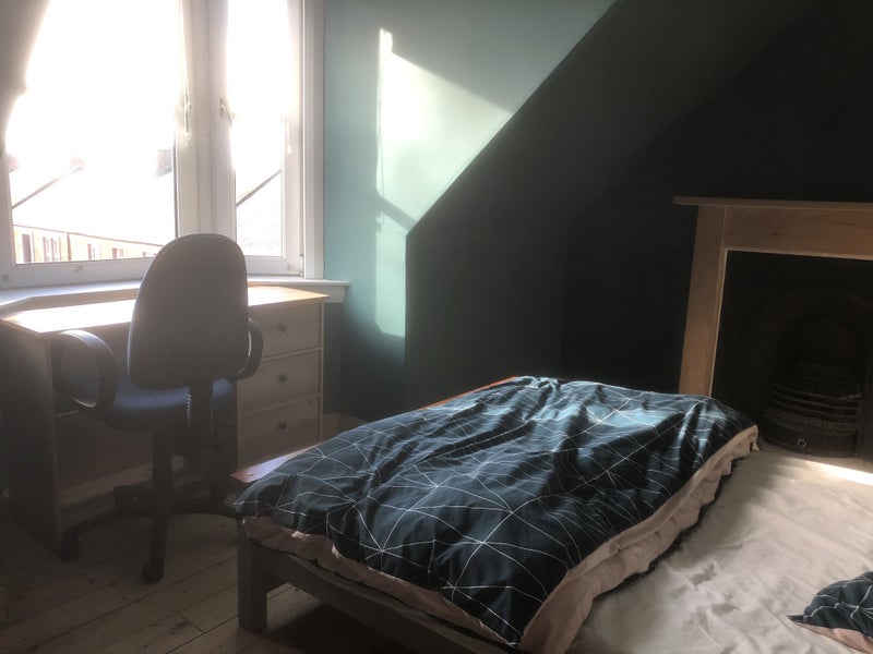 Room in spacious Victorian home - student accommodation in Arbroath - img_5