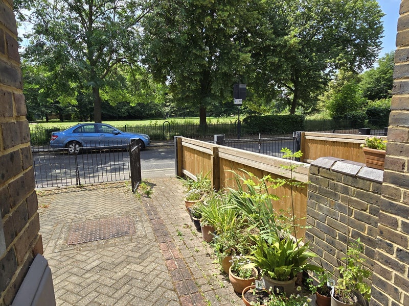 Room Mon-Thursday/Friday £300+/- (offers) - student accommodation in Kennington - img_4