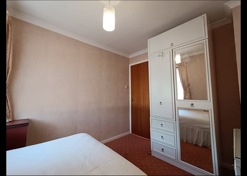 Room near Hillingdon hospital & Brunel Uni - student accommodation in Cowley - img_4
