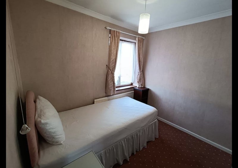 Room near Hillingdon hospital & Brunel Uni - student accommodation in Cowley - img_2