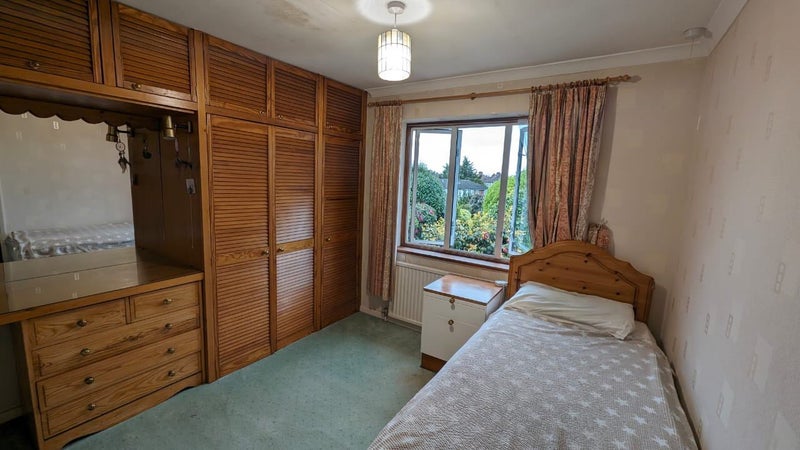 Room near Hillingdon hospital & Brunel Uni - student accommodation in Cowley - img_5