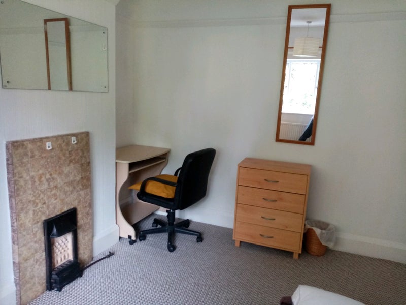 Room to let - student accommodation in Summertown - img_2