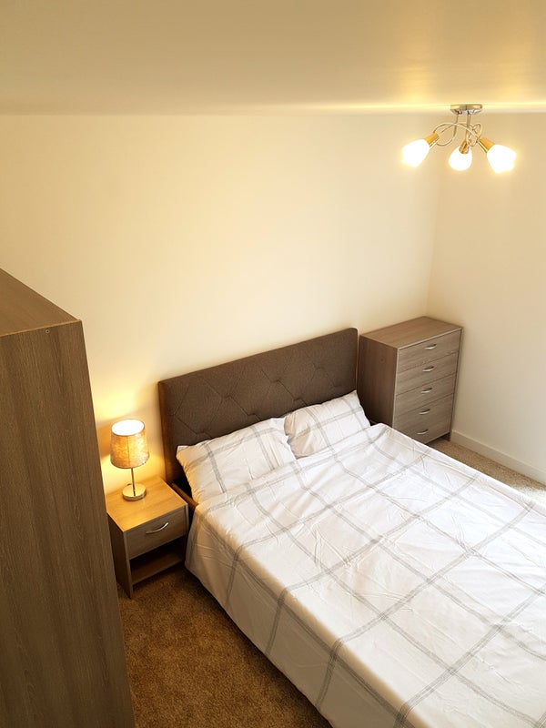 Room to rent in new waterfront development - student accommodation in Barry - img_6