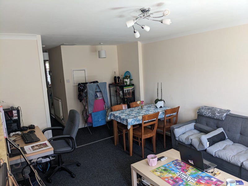 Room to rent in Poplar - student accommodation in East India Dock Road - img_3