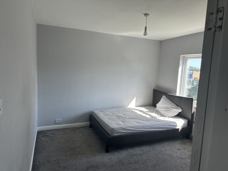 Room to rent - student accommodation in Bedford
