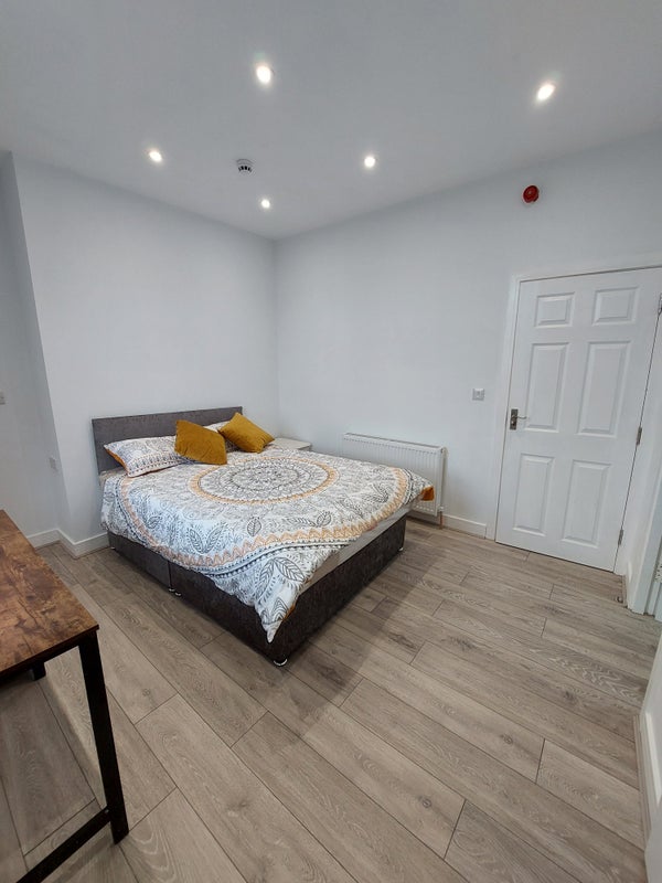 Room two - Available September - student accommodation in Sunderland - img_6