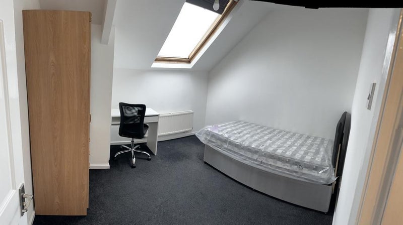 Room two - Available September - student accommodation in Sunderland - img_4