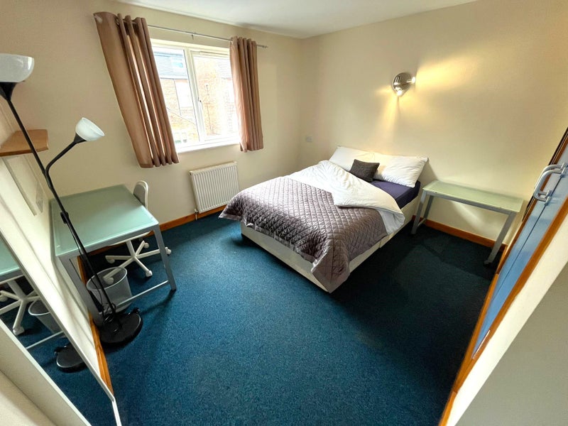 Rooms Available For Professionals & Students! - student accommodation in Nottingham - img_3