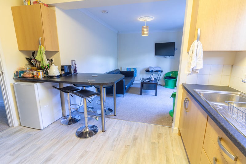 Rooms Available In This Great House - Wavell Way - student accommodation in Winchester - img_3