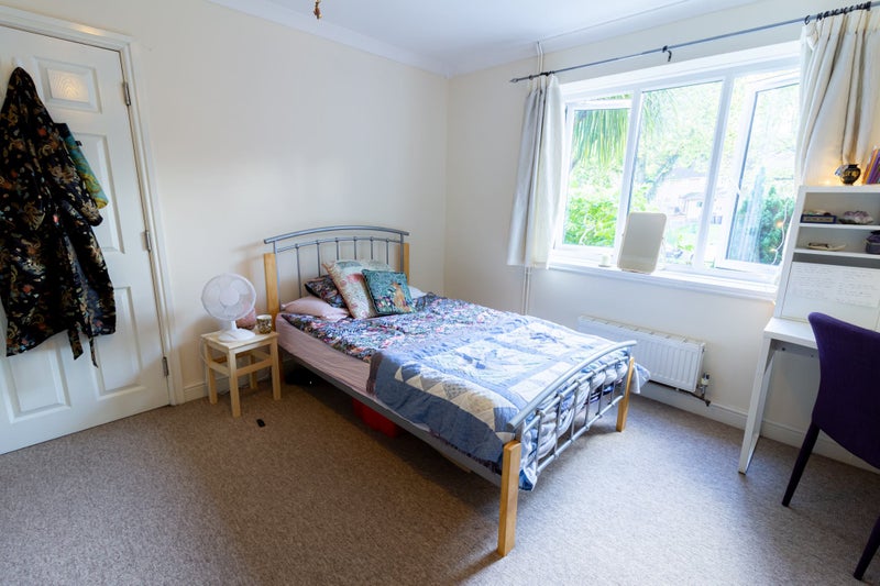 Rooms Available In This Great House - Wavell Way - student accommodation in Winchester - img_2