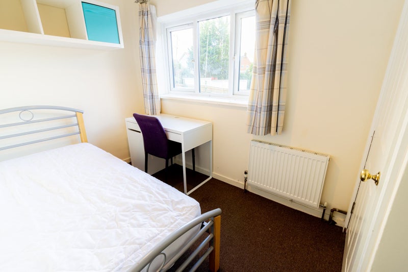 Rooms Available In This Great House - Wavell Way - student accommodation in Winchester - img_9