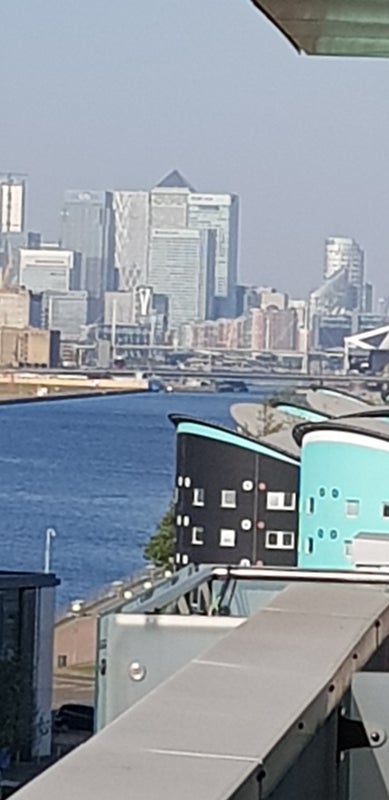 Royal Docks Waterside apartment, near Canary Wharf - student accommodation in London E16 - img_5