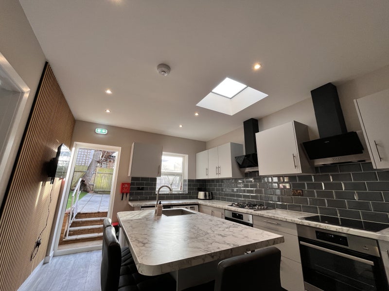 Sale for extra Large ensuite rooms in a new house - student accommodation in Lewisham - img_3