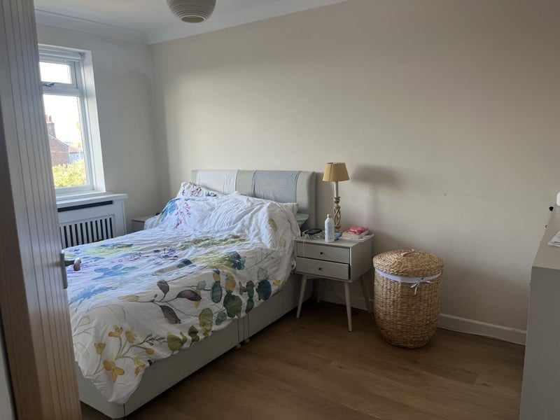 Second floor flat share, yours most of the week - student accommodation in Exeter - img_1