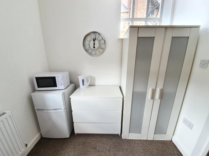 Secure your studio central Wolverhampton - student accommodation in Wolverhampton - img_2
