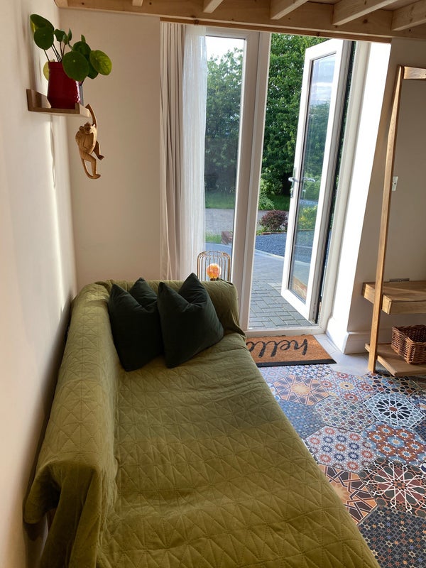 Self contained studio all bills included - student accommodation in Onslow Village - img_2