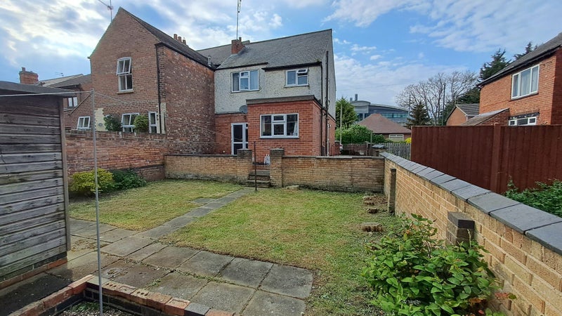 Shared 5 Room House to Let near UoN, QMC, NG7 2JE - student accommodation in Nottingham - img_7