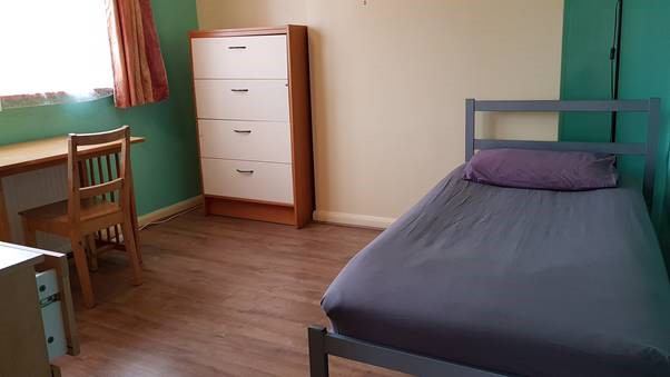 Shared 5 Room House to Let near UoN, QMC, NG7 2JE - student accommodation in Nottingham - img_3