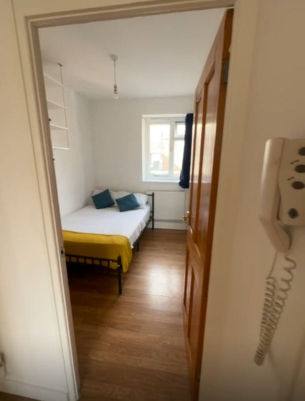 Short let ( 30th August- 30th September) - student accommodation in Stoke Newington - img_2