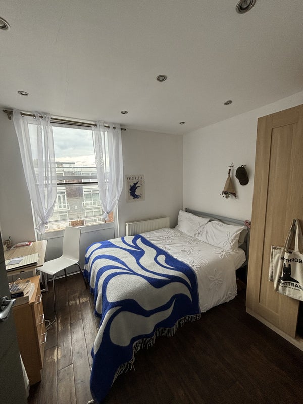 Short let Swiss Cottage - student accommodation in Swiss Cottage