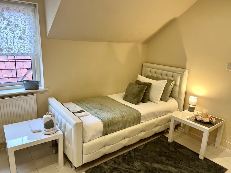 Short Term available - student accommodation in Joppa - img_5