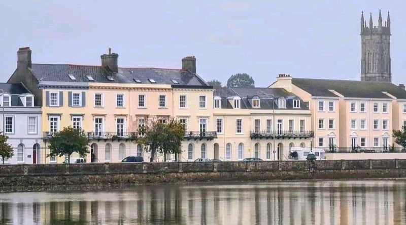 Short Term Let Fantastic Location - student accommodation in Barnstaple - img_1