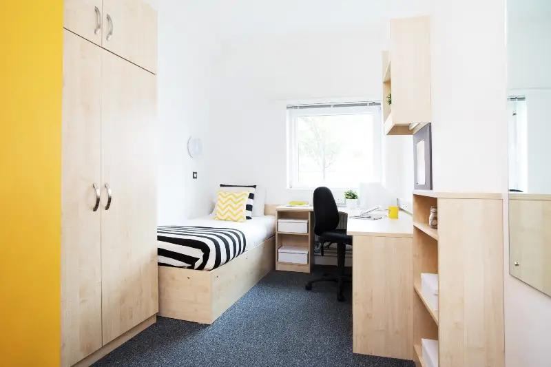 Single bed premium ensuite with bills included - student accommodation in Birmingham - img_2