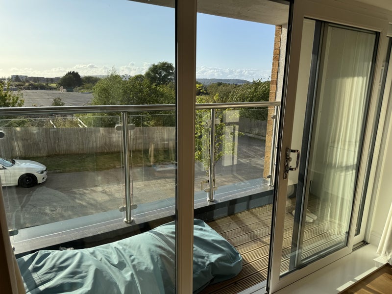 Single room available in Locking Parklands - student accommodation in Locking - img_2