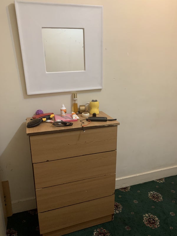 Single room for female students/professionals - student accommodation in Barking - img_1