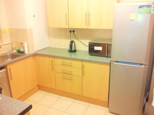 Single room for female-2min.to Bermondsey tube st. - student accommodation in Bermondsey - img_3