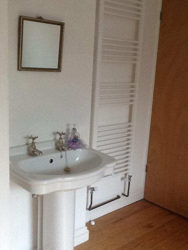 Single room for professional - student accommodation in Chichester - img_3