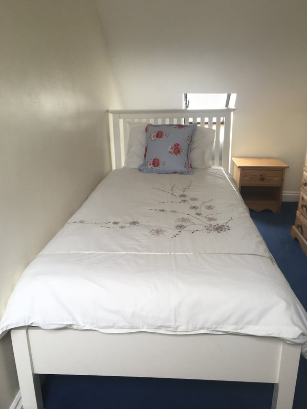 Single room for professional - student accommodation in Chichester - img_1