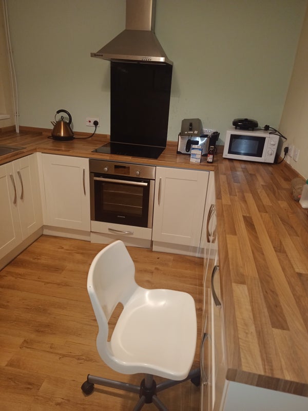 Single Room In A House - student accommodation in Carlisle - img_2