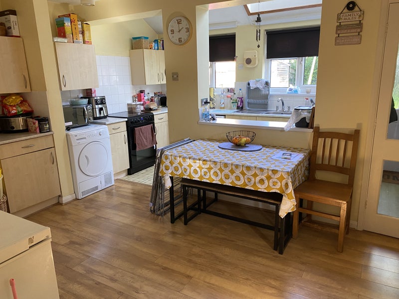 Single Room To Rent  In Oxford - student accommodation in Oxford - img_1