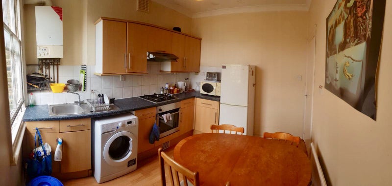Small double room (Zone 1) - MON-THU or short-term - student accommodation in Lambeth - img_2