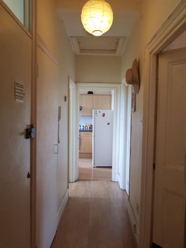 Small double room (Zone 1) - MON-THU or short-term - student accommodation in Lambeth - img_6