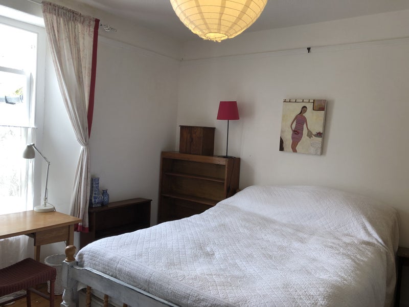 Spacious beautiful master bedroom Central Sociable - student accommodation in Falmouth - img_6