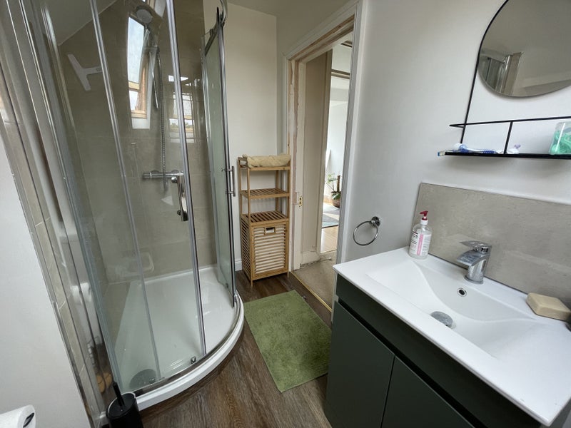 Spacious, bright double room close to Ashley Cross - student accommodation in United Kingdom - img_3