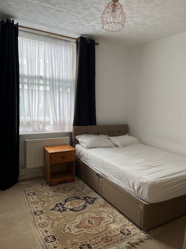 2 Bedroom, 2 Bathroom Flat in North Kensington student accommodation in North Kensington - img_8
