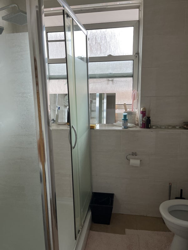2 Bedroom, 2 Bathroom Flat in North Kensington student accommodation in North Kensington - img_9