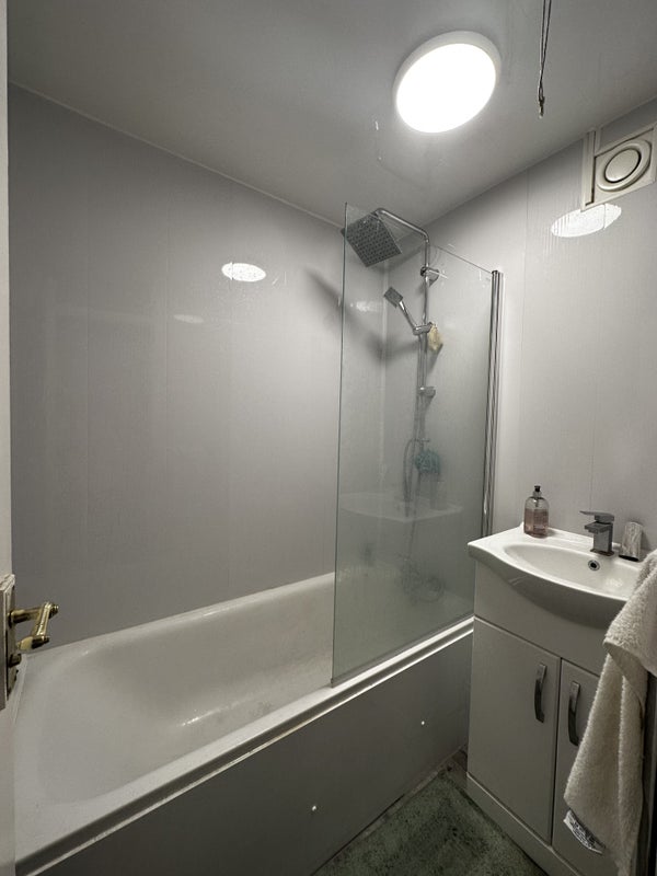 Spacious Double Bed Rooms In Marylebone - student accommodation in Marylebone - img_4
