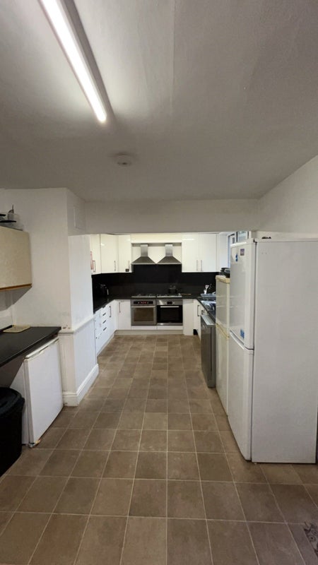 Spacious Double Bedroom | Central Newark | - student accommodation in Newark - img_5