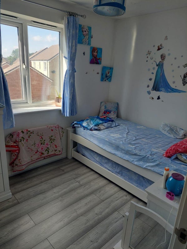 Spacious double bedroom- Including all the bills - student accommodation in Tuffley - img_8