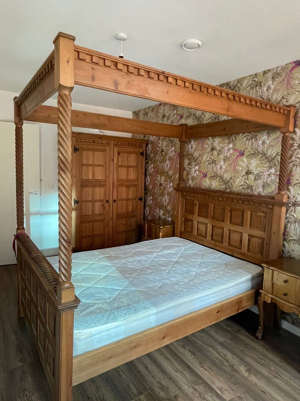 Spacious double room avail now central west end - student accommodation in Covent Garden - img_1