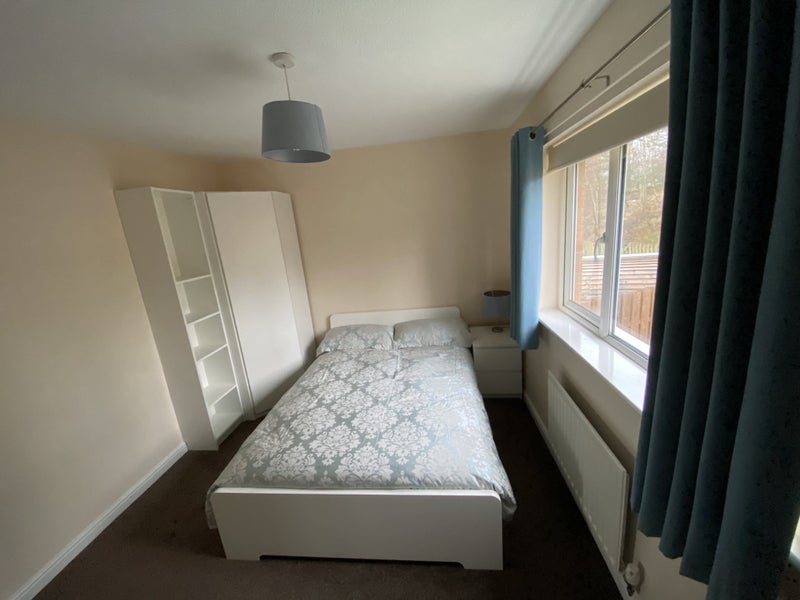 Spacious Double Room available in a quite estate - student accommodation in Cambuslang - img_5