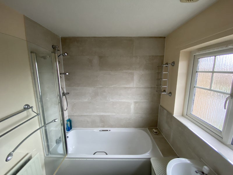 Spacious Double Room available in a quite estate - student accommodation in Cambuslang - img_7