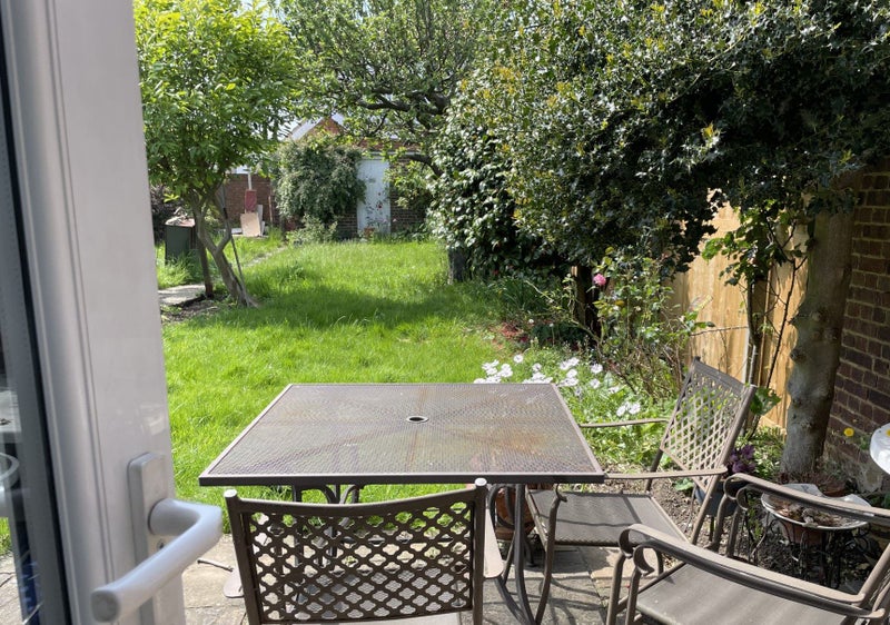 Spacious Double Room for Students and Professional - student accommodation in Welling - img_5