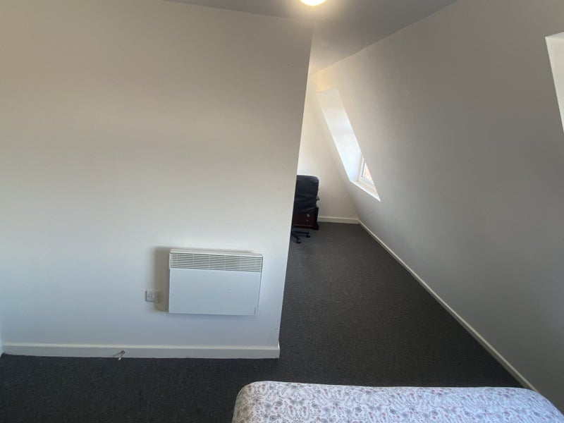 Spacious Double Room in a lovely Two Bed House - student accommodation in Portsmouth - img_2