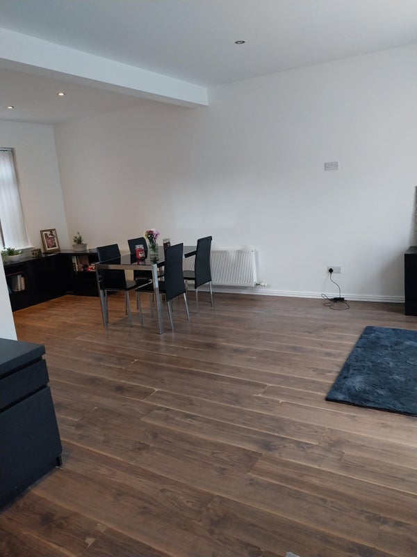 Spacious double room - North Belfast - student accommodation in Belfast - img_3